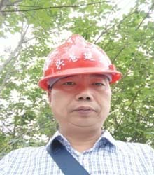 指点蓝图化奇景的施工员——孙荣国